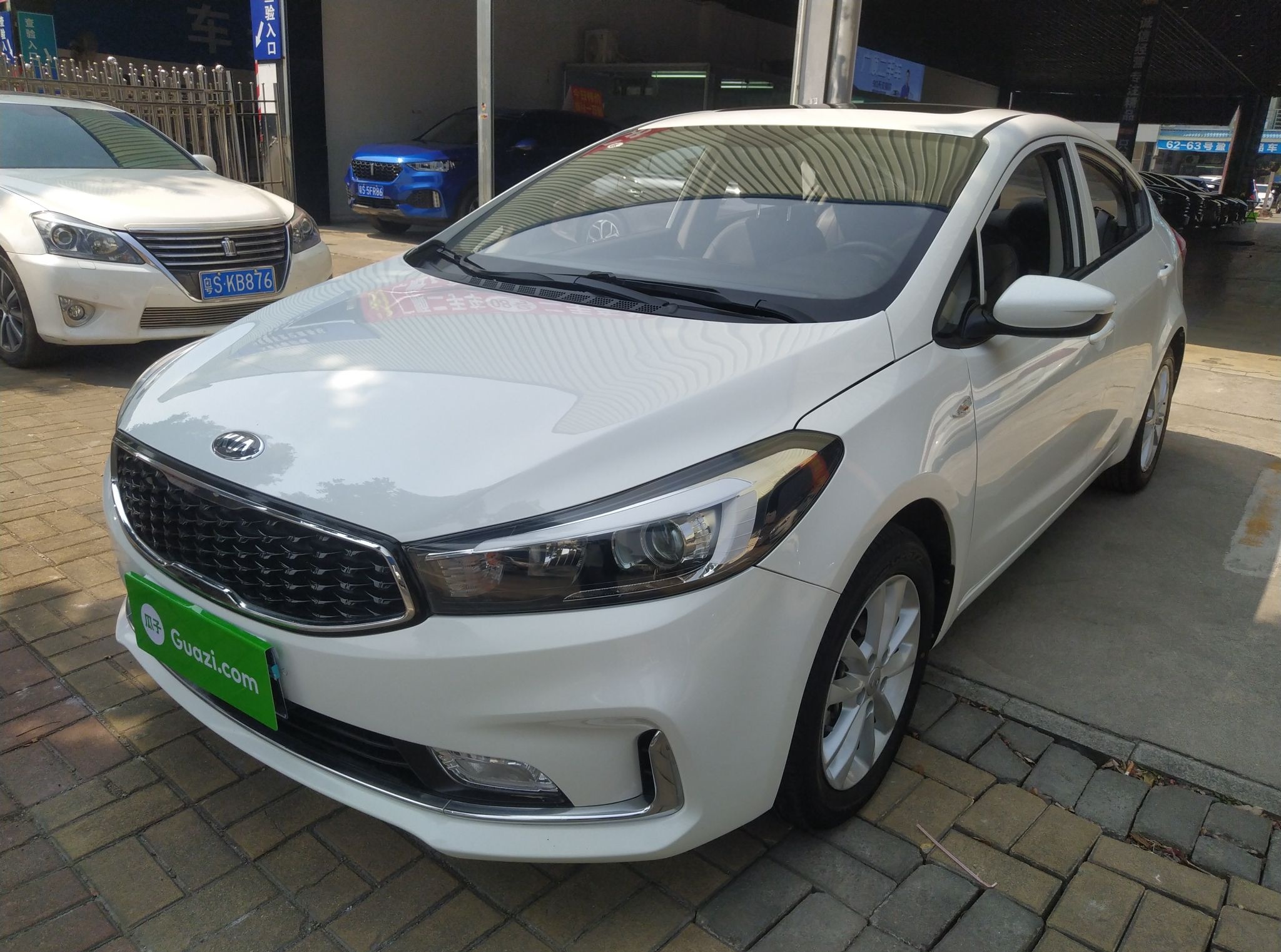 起亚K3 2016款 1.6L 自动天窗版