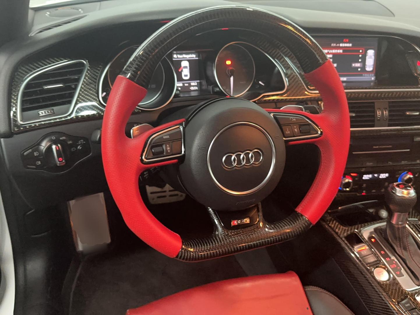 奥迪S5 2012款 S5 3.0T Coupe(进口)