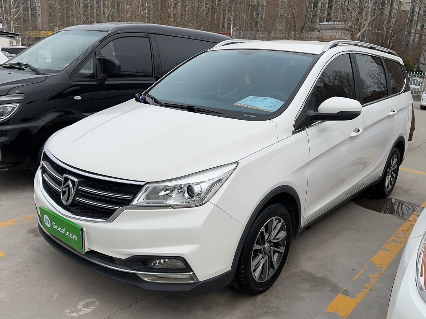 宝骏730 2019款 1.5L 手动时尚型 7座 国V