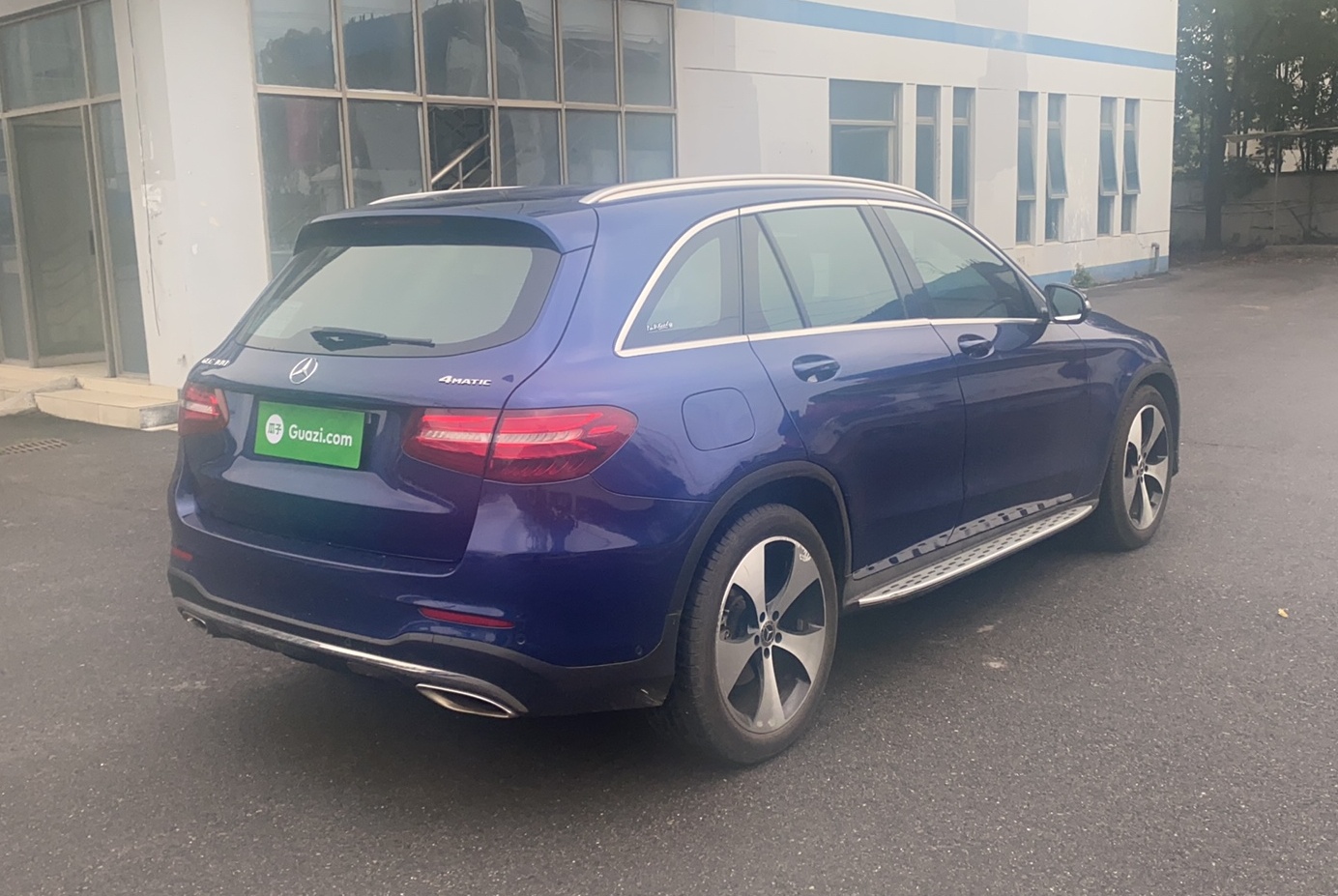 奔驰GLC级 2018款 GLC 300 4MATIC 动感型