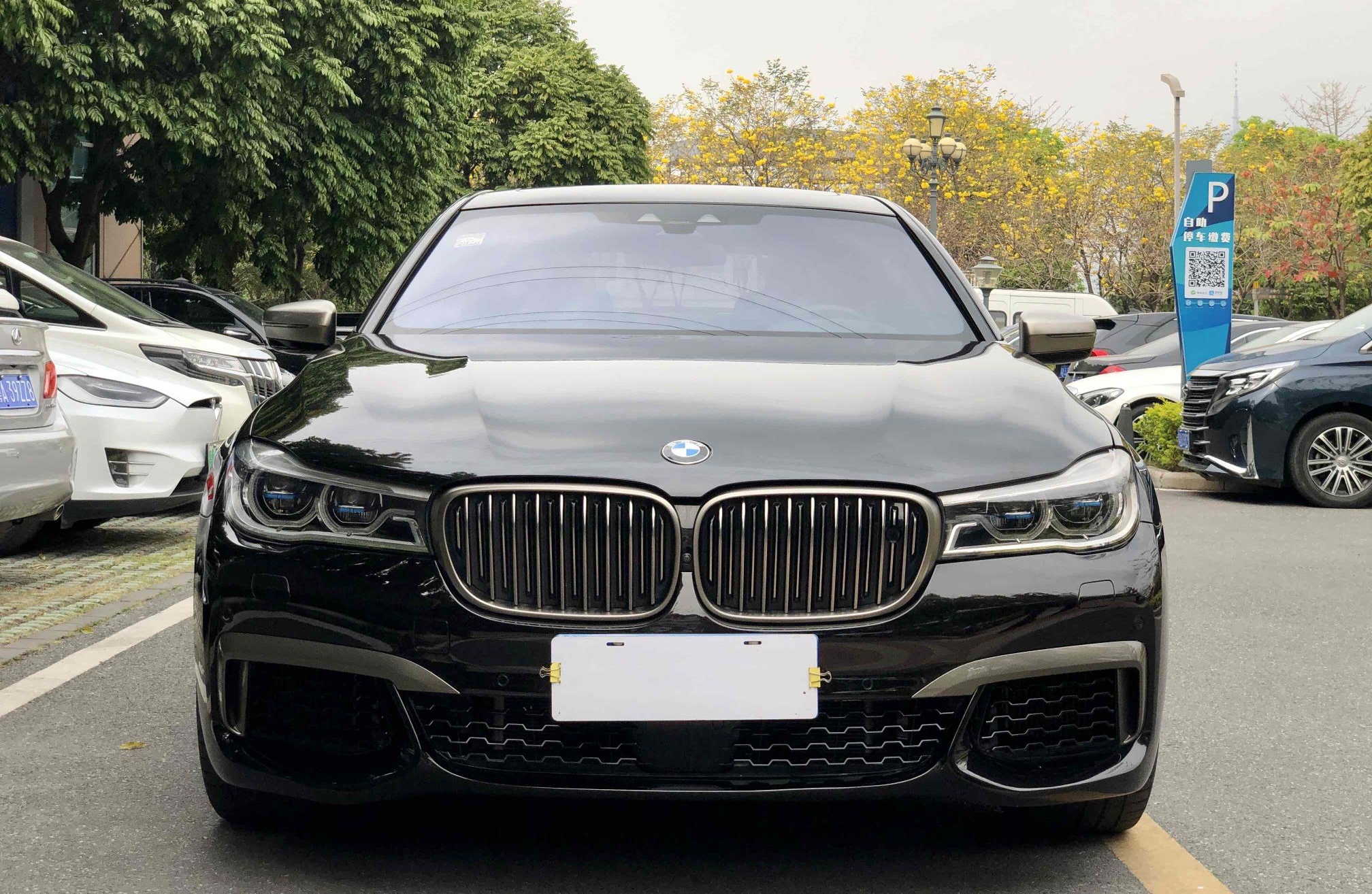 宝马7系 2018款 M760Li xDrive(进口)