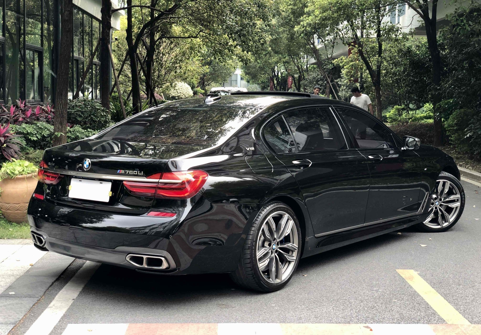 宝马7系 2018款 M760Li xDrive(进口)