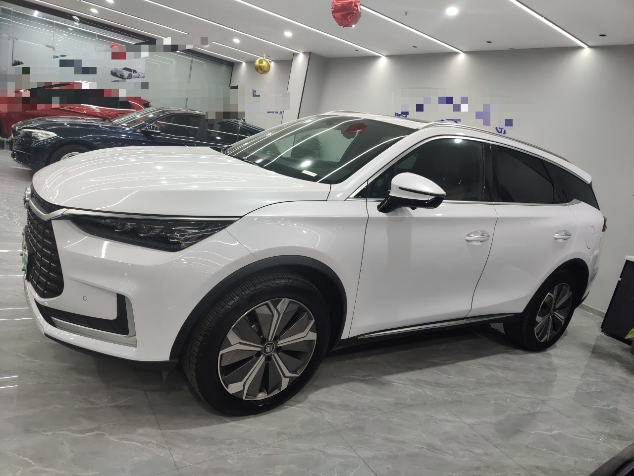 比亚迪 唐新能源 2021款 EV 长续航版尊荣型