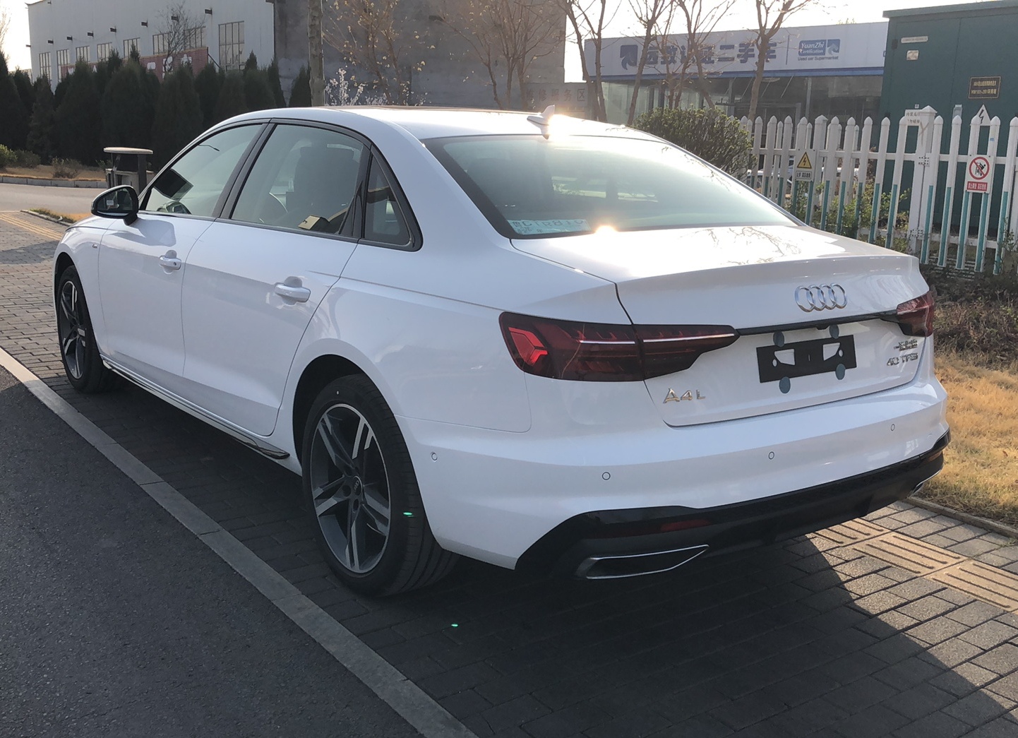 奥迪A4L 2022款 40 TFSI 豪华动感型