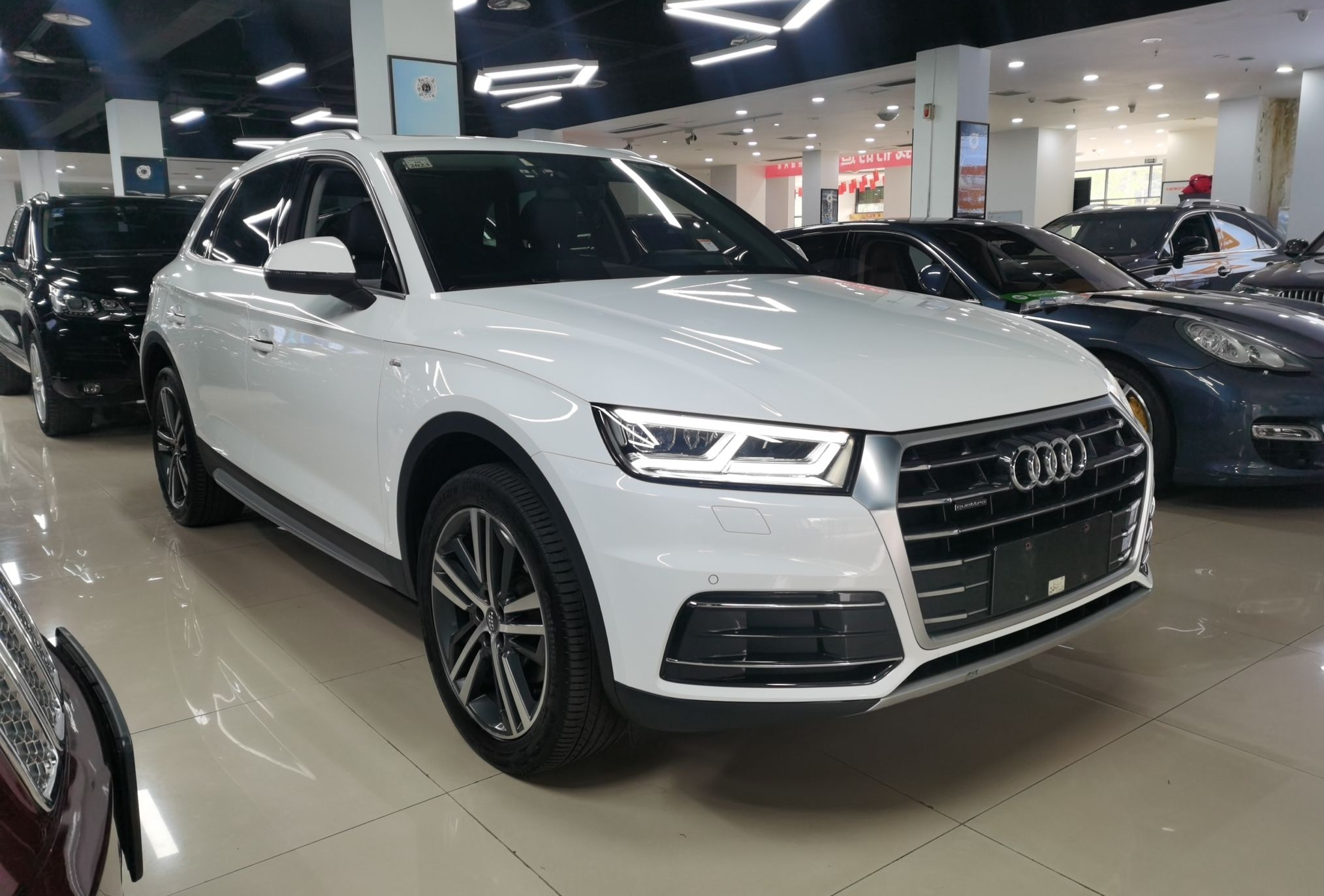 奥迪Q5L 2018款 45 TFSI 尊享风雅型 国V