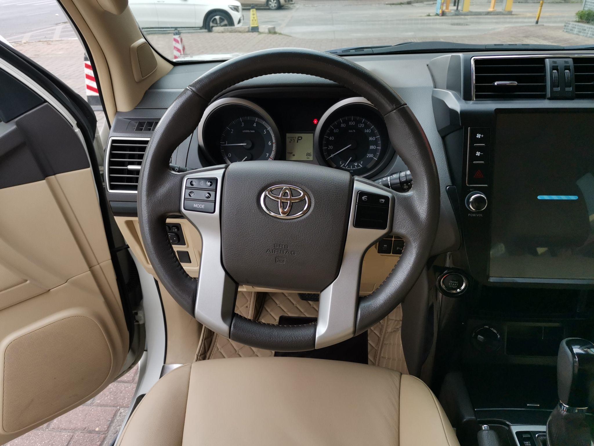 丰田 普拉多 2016款 2.7L 自动标准版