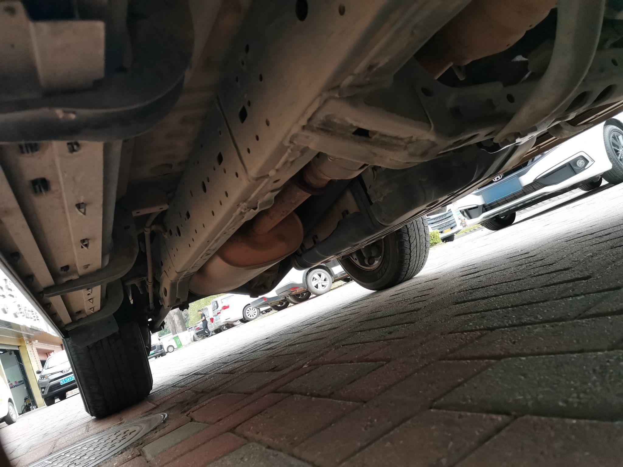 丰田 普拉多 2016款 2.7L 自动标准版