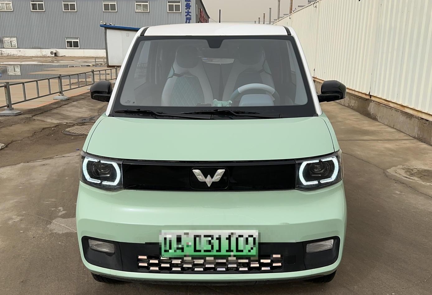 五菱汽车 宏光MINI EV 2021款 马卡龙时尚款 磷酸铁锂