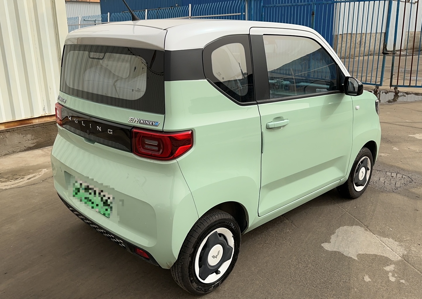 五菱汽车 宏光MINI EV 2021款 马卡龙时尚款 磷酸铁锂