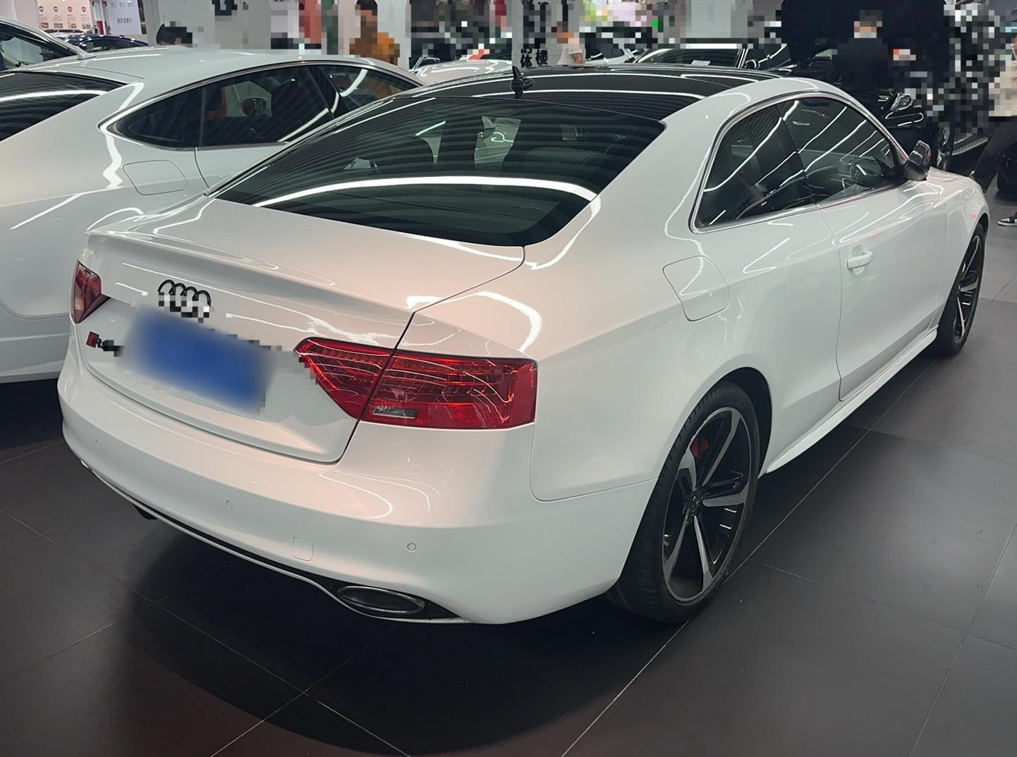 奥迪S5 2012款 S5 3.0T Coupe(进口)