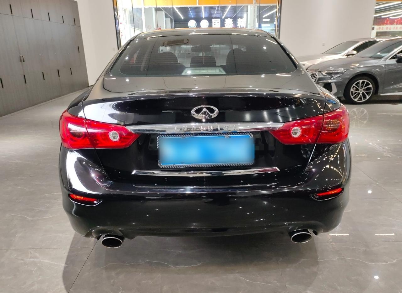 英菲尼迪Q50L 2015款 2.0T 运动版