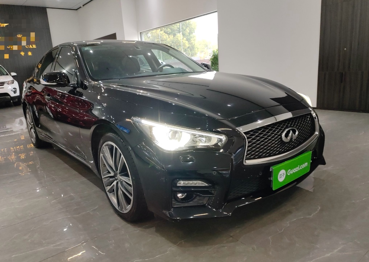 英菲尼迪Q50L 2015款 2.0T 运动版