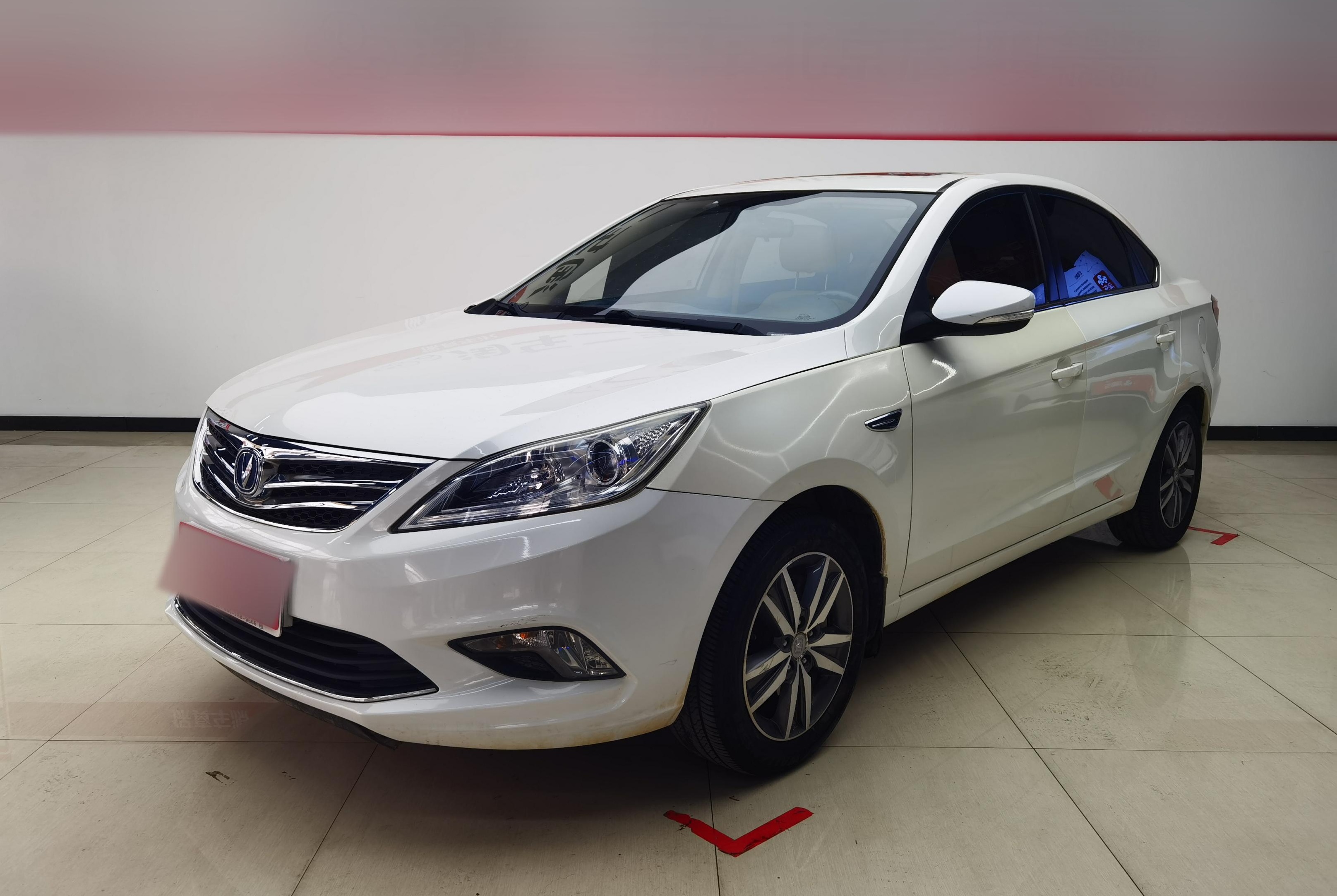 长安 逸动 2015款 1.6L 手动豪华型 国V