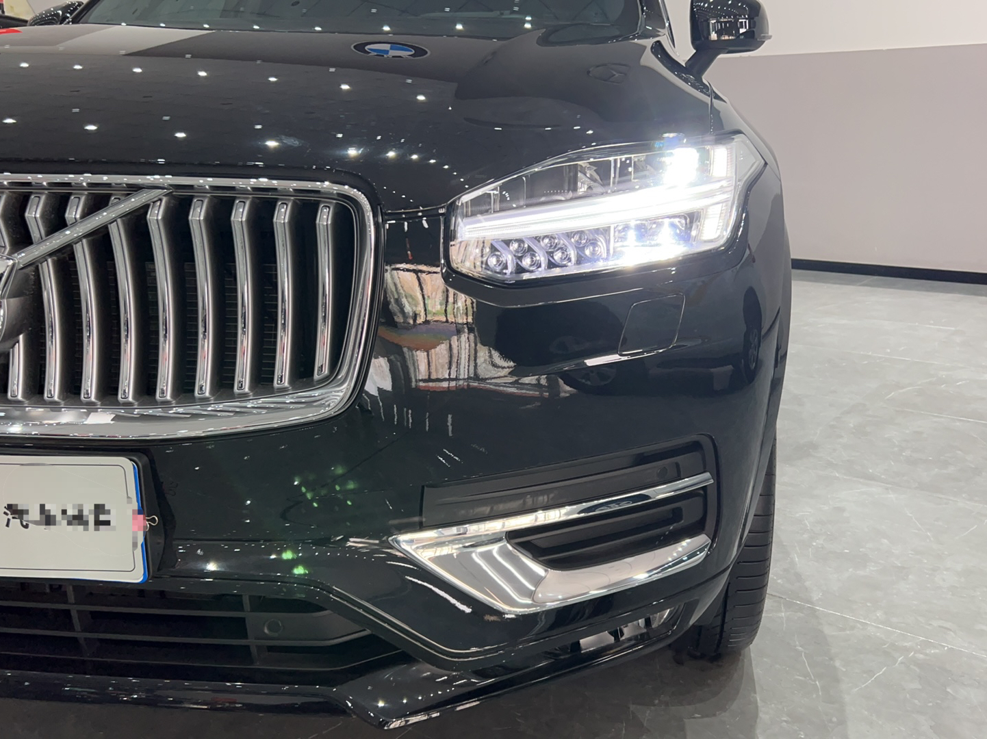 沃尔沃XC90 2021款 B6 智逸豪华版 7座(进口)