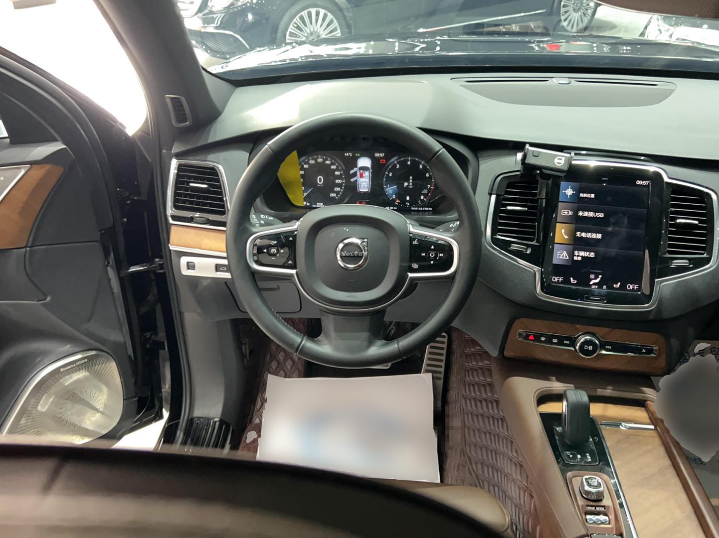 沃尔沃XC90 2021款 B6 智逸豪华版 7座(进口)