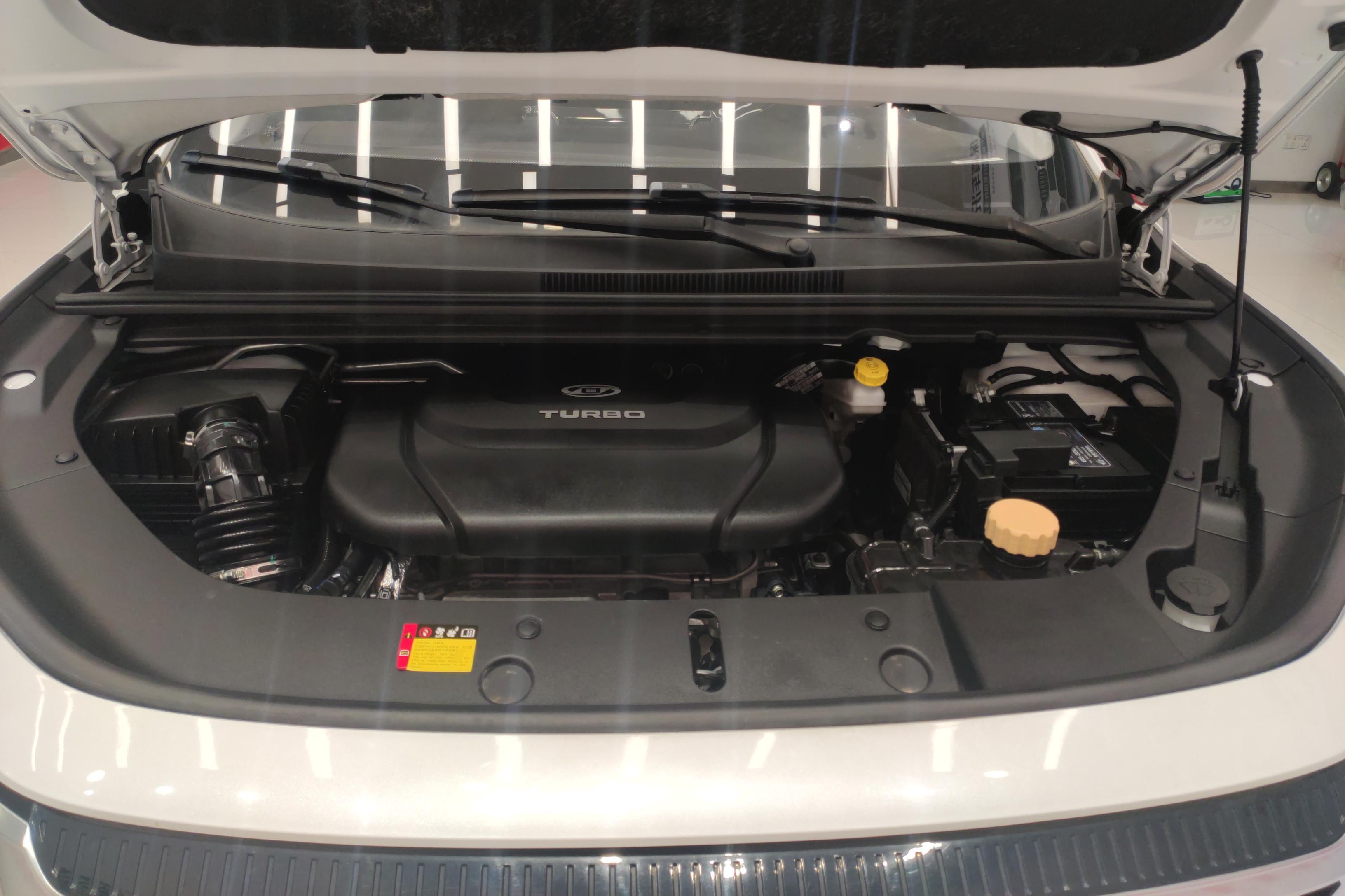 新宝骏 宝骏RM-5 2019款 1.5T 手动24小时在线精英型 6座