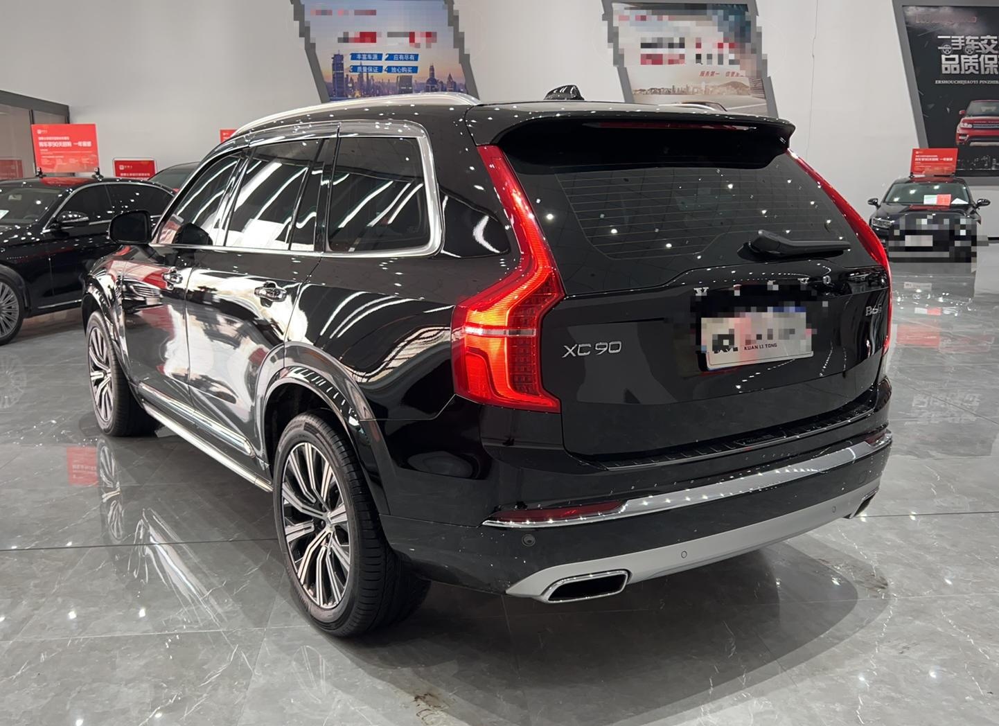 沃尔沃XC90 2021款 B6 智逸豪华版 7座(进口)