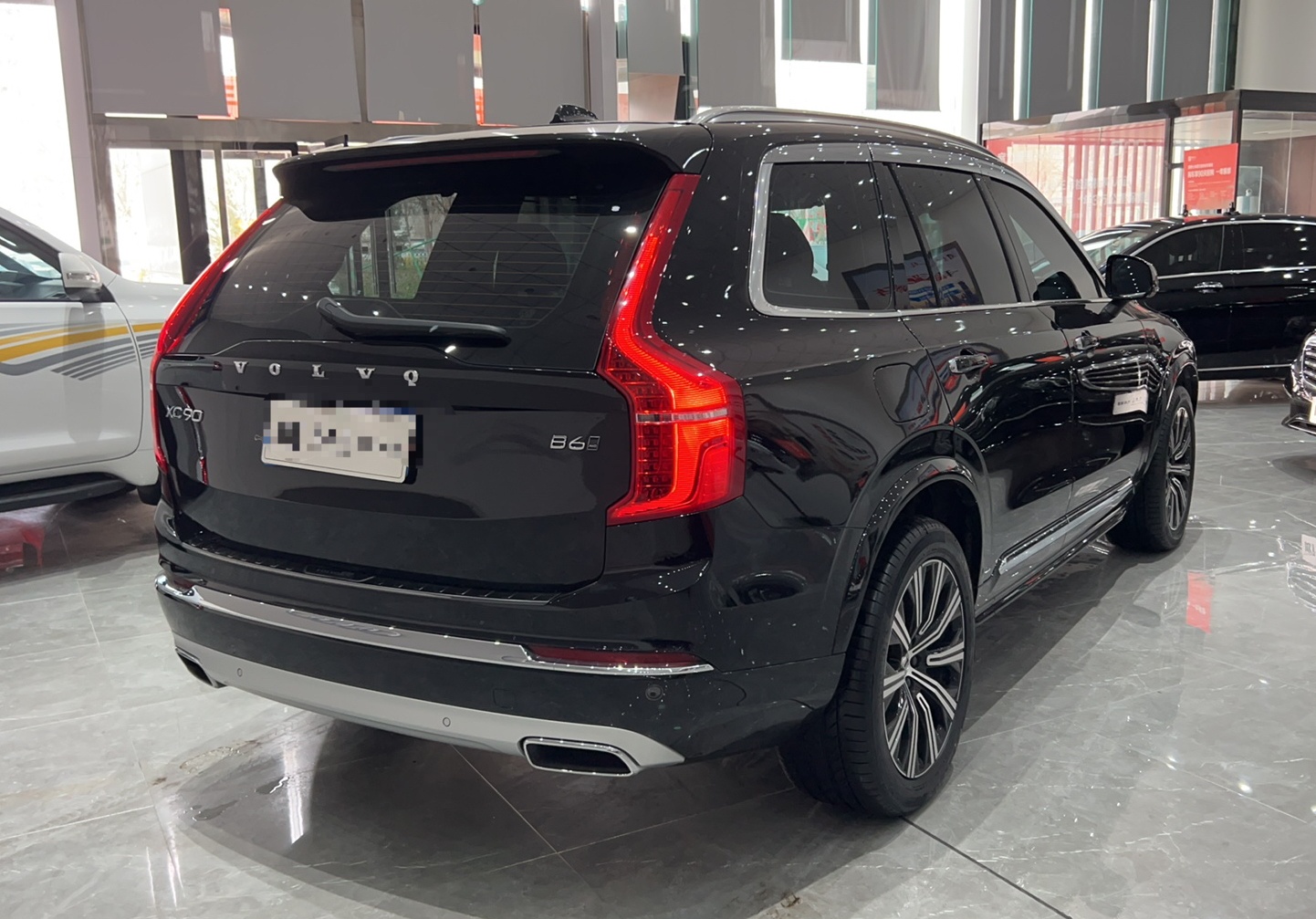 沃尔沃XC90 2021款 B6 智逸豪华版 7座(进口)