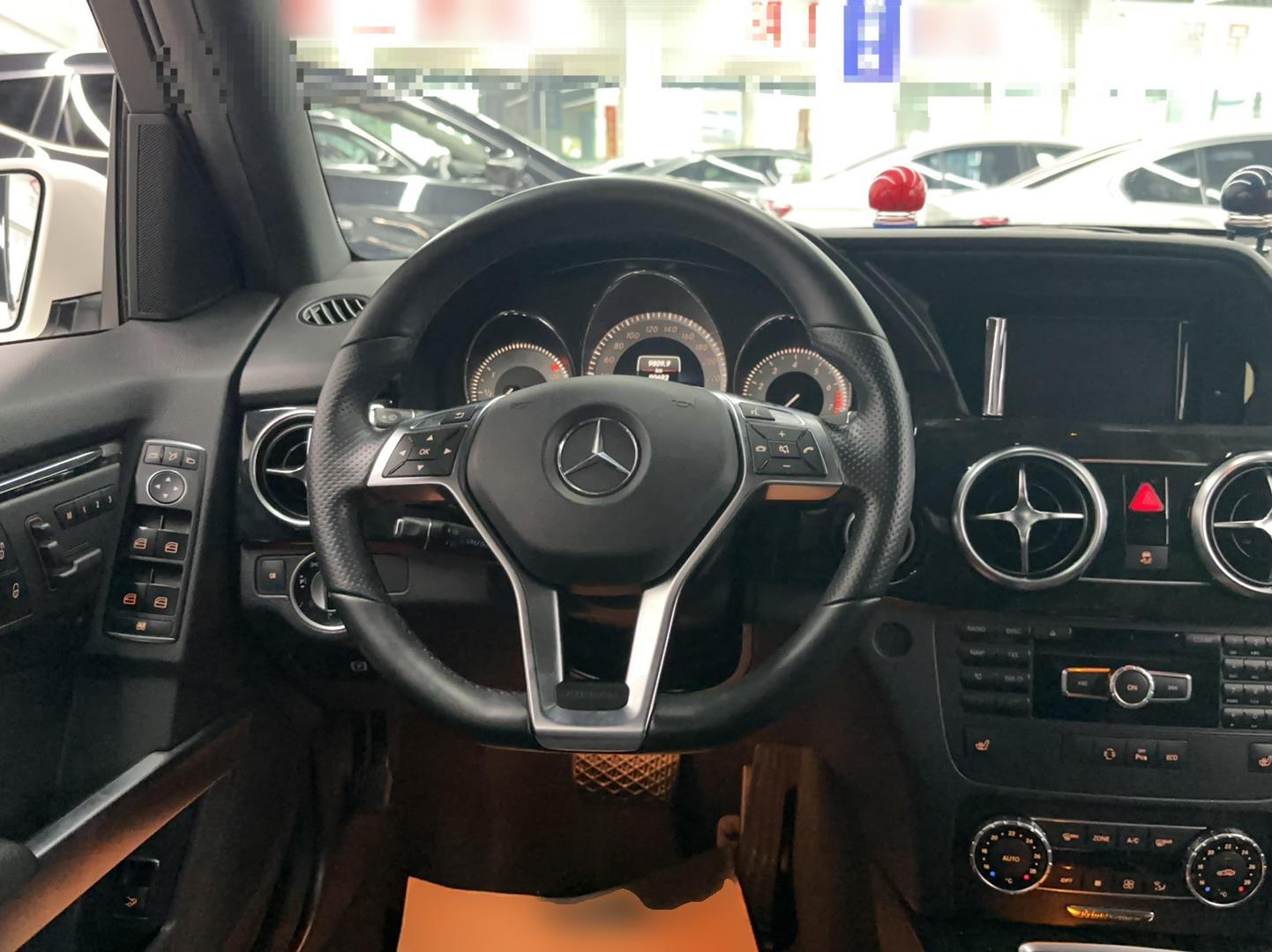 奔驰GLK级 2015款 GLK 260 4MATIC 时尚型 极致版