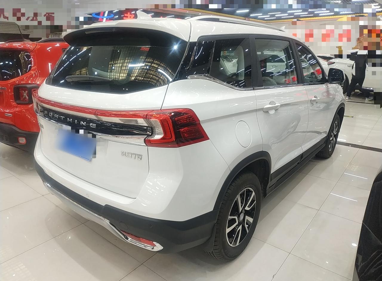 东风风行 风行T5 2021款 1.5T 自动舒适型