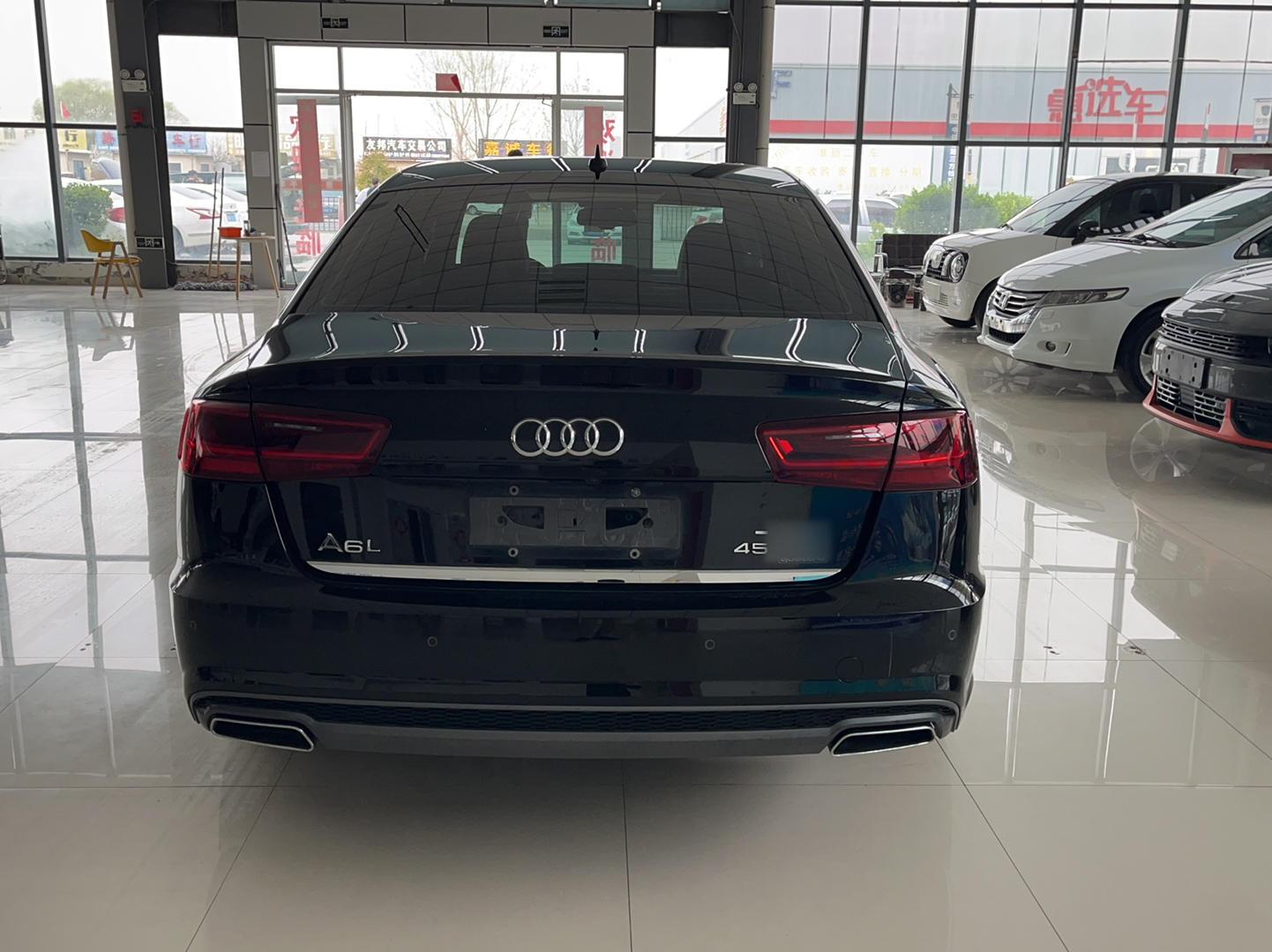 奥迪A6L 2018款 30周年年型 45 TFSI quattro 运动型