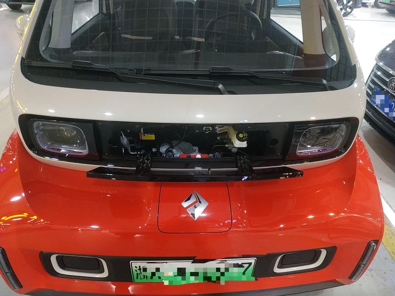 宝骏KiWi EV 2021款 艺术家 磷酸铁锂