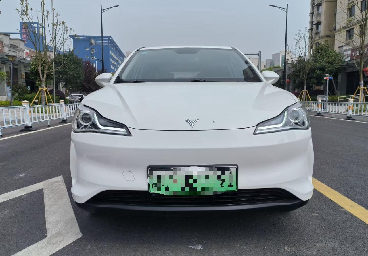 哪吒汽车 哪吒V 2021款 长续航娱乐版