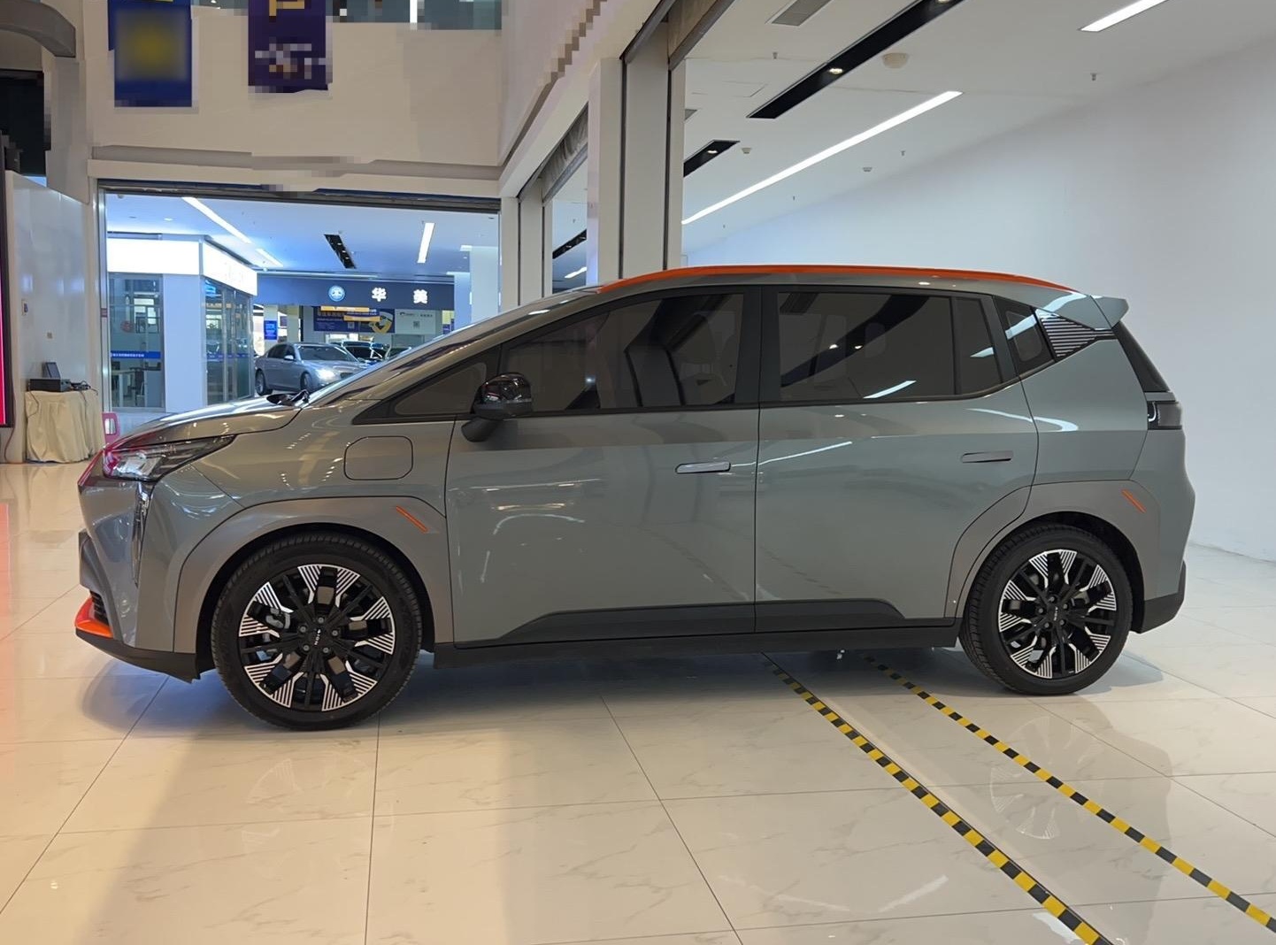 广汽埃安 AION Y 2021款 70 科技活力版