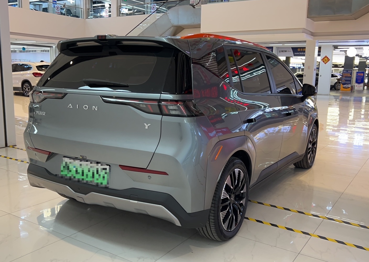 广汽埃安 AION Y 2021款 70 科技活力版