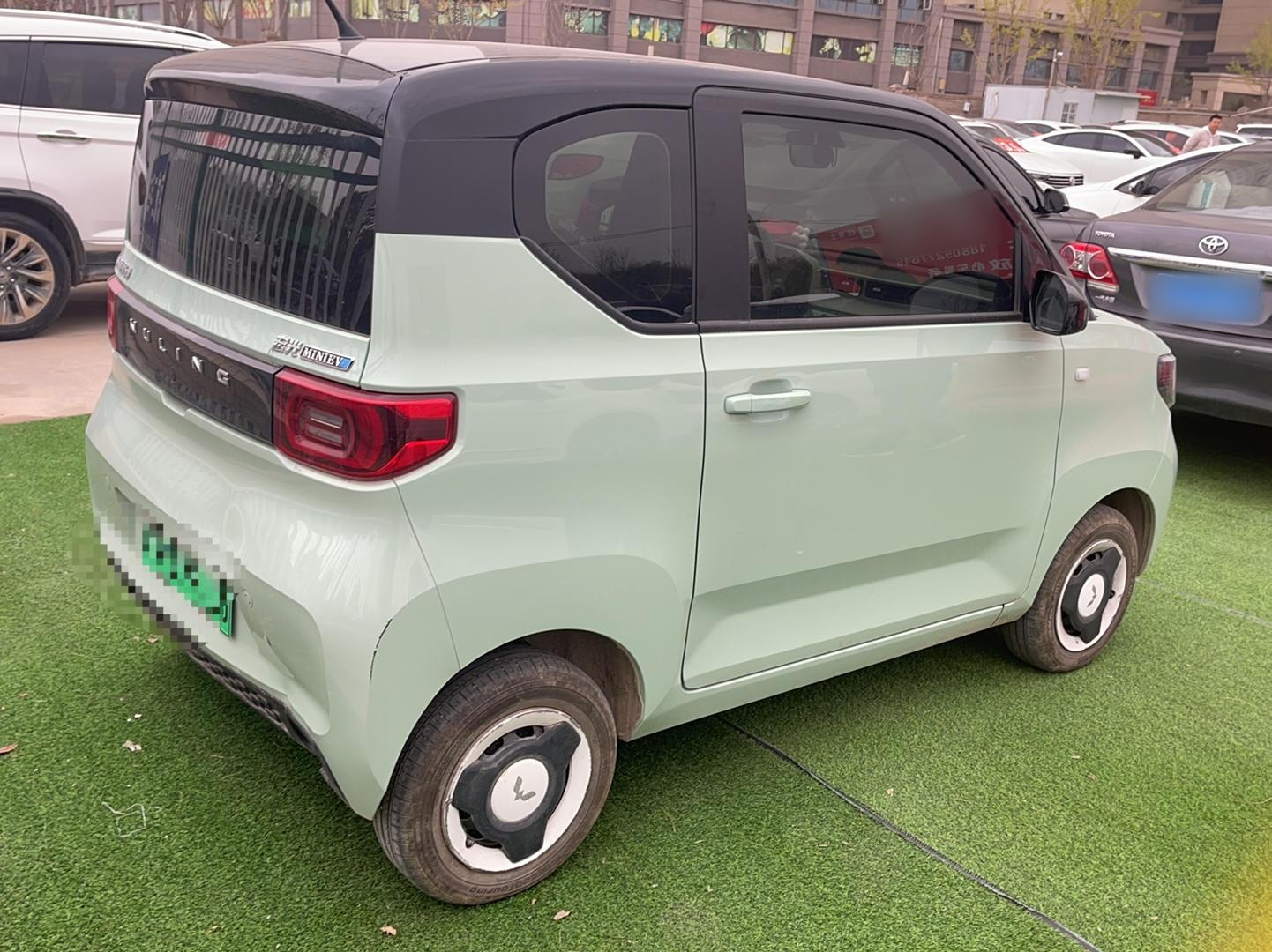 五菱汽车 宏光MINI EV 2021款 马卡龙时尚款 三元锂