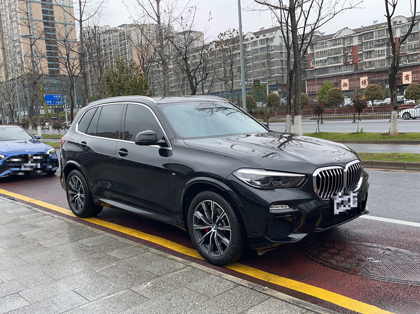 宝马X5 2021款 xDrive30i M运动套装(进口)