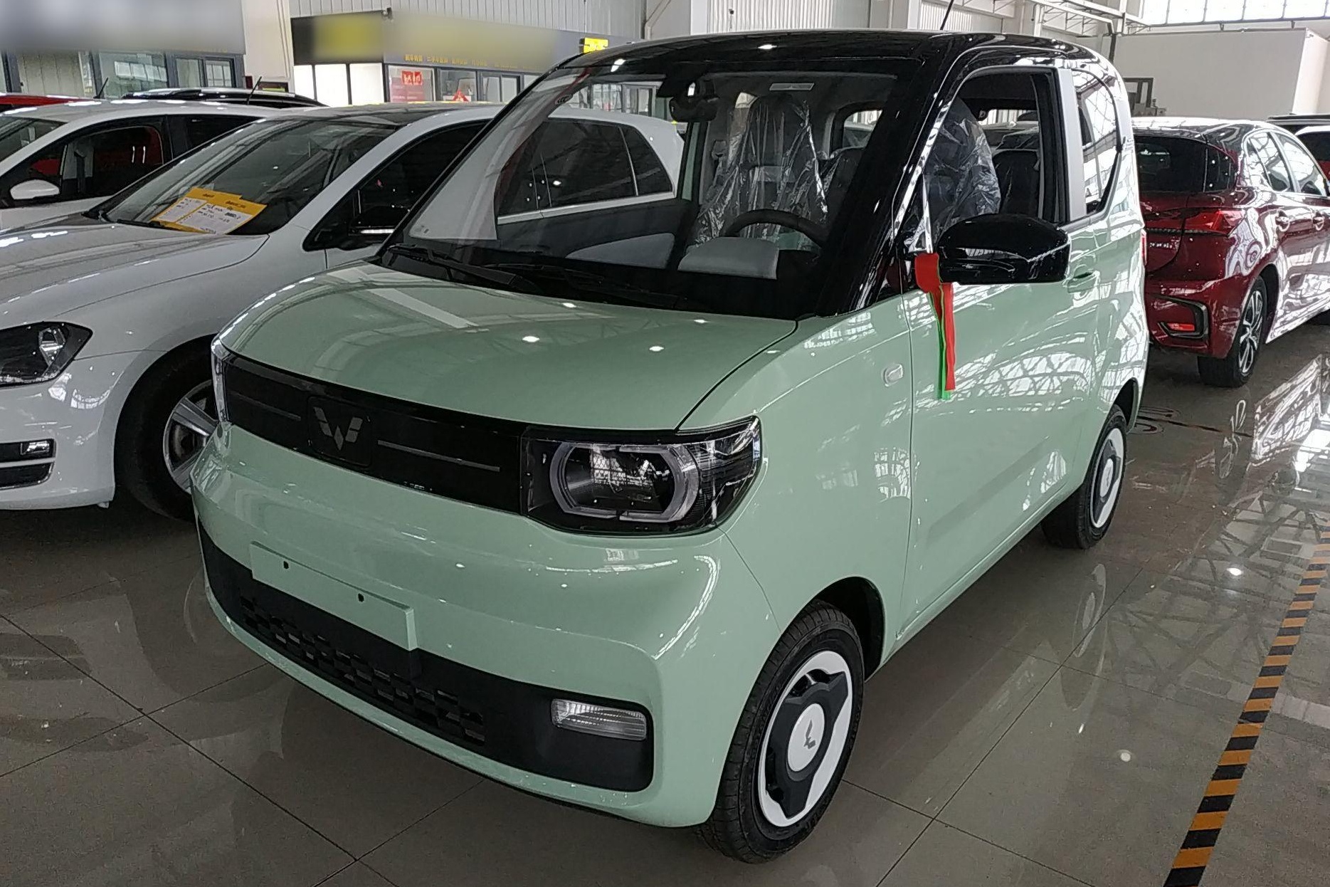 五菱汽车 宏光MINI EV 2022款 马卡龙时尚款 磷酸铁锂