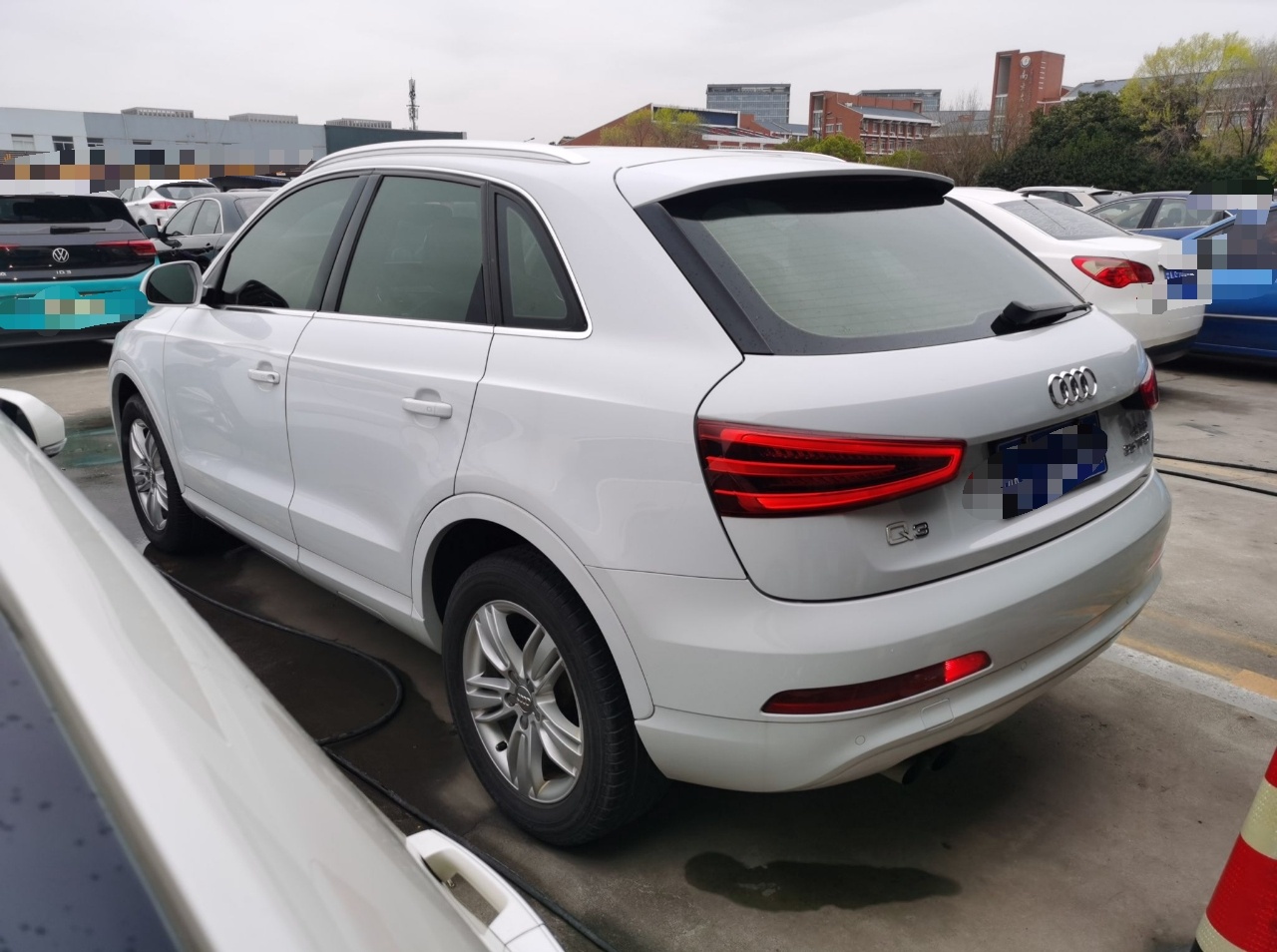 奥迪Q3 2015款 35 TFSI 舒适型