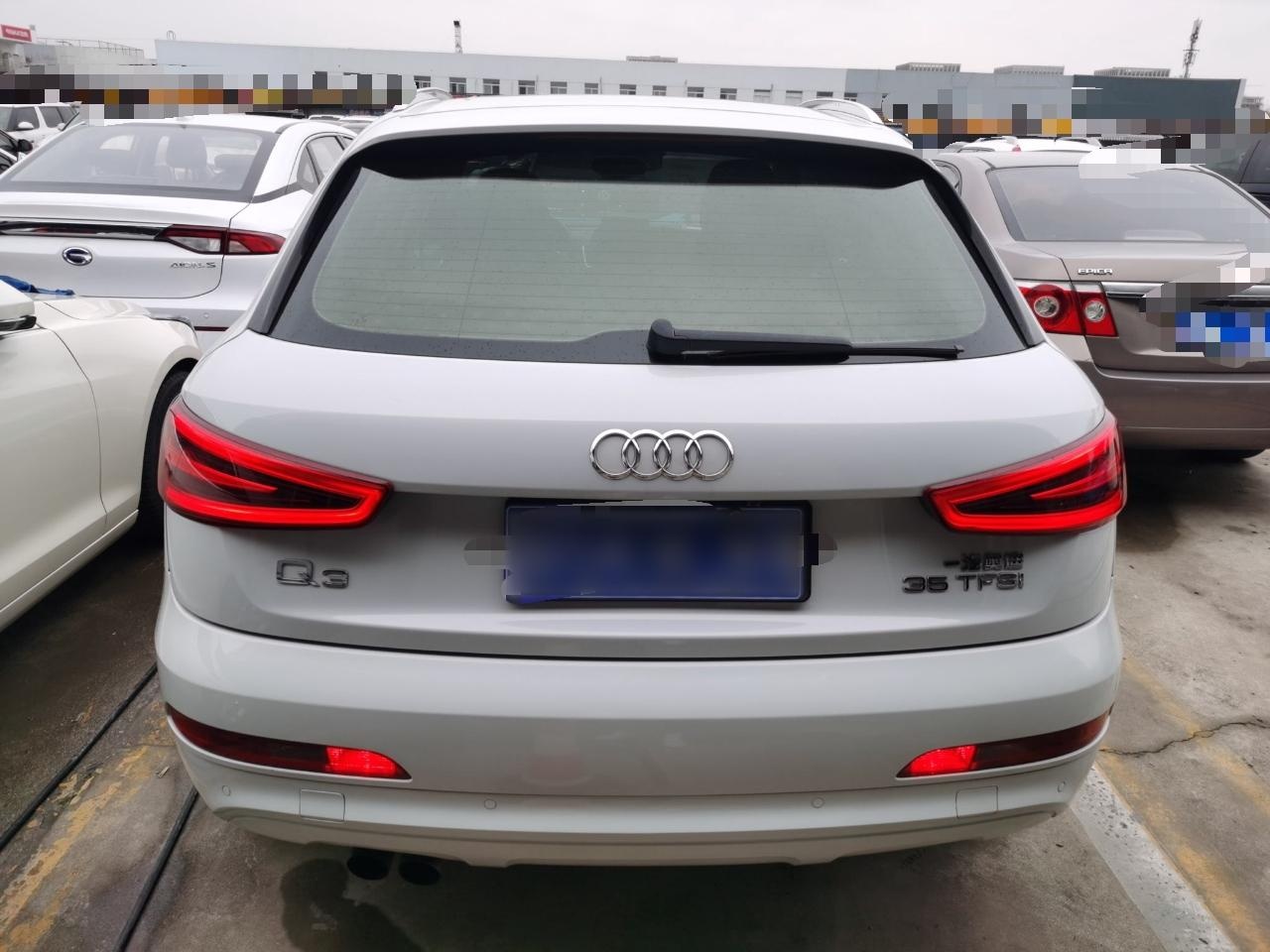 奥迪Q3 2015款 35 TFSI 舒适型