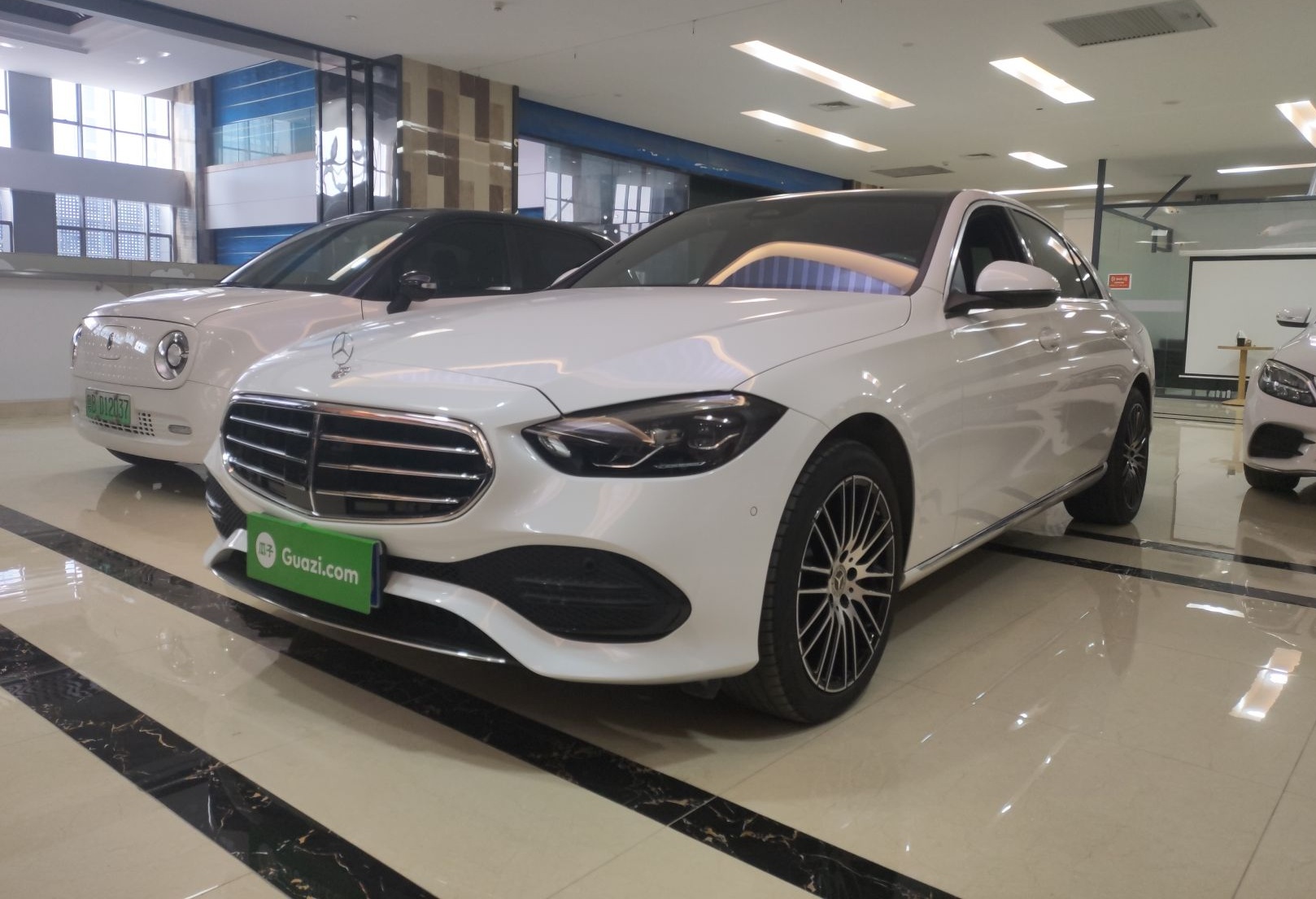 奔驰C级 2022款 C 260 L