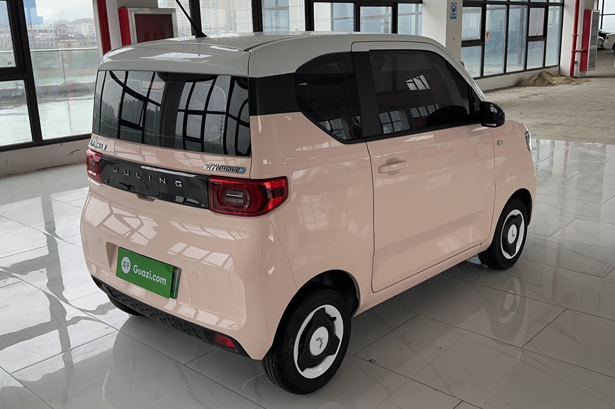 五菱汽车 宏光MINI EV 2021款 马卡龙臻享款 磷酸铁锂