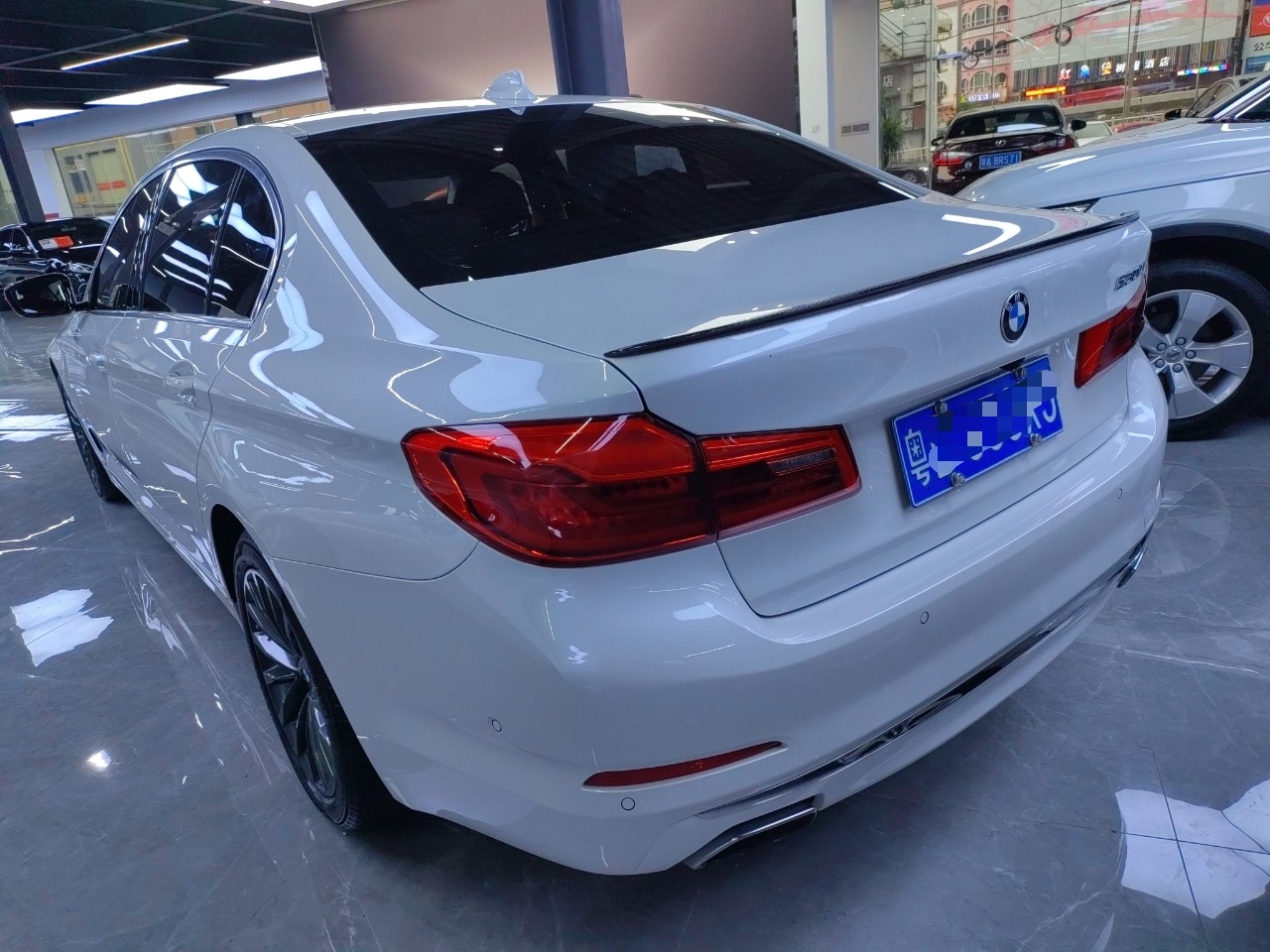 宝马5系 2020款 530Li 尊享型 豪华套装