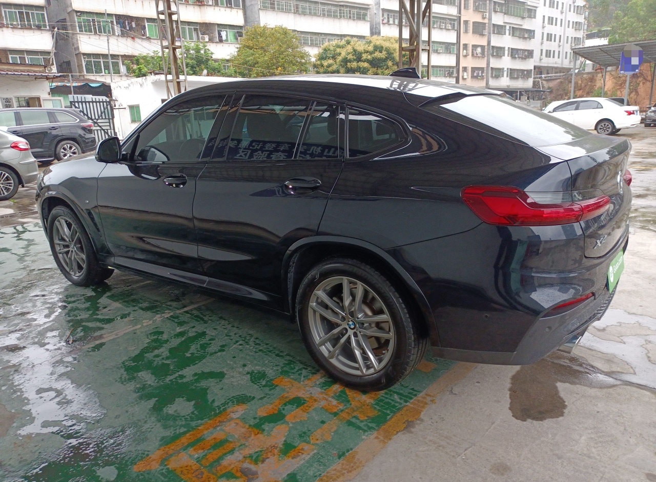 宝马X4 2020款 xDrive25i M运动套装