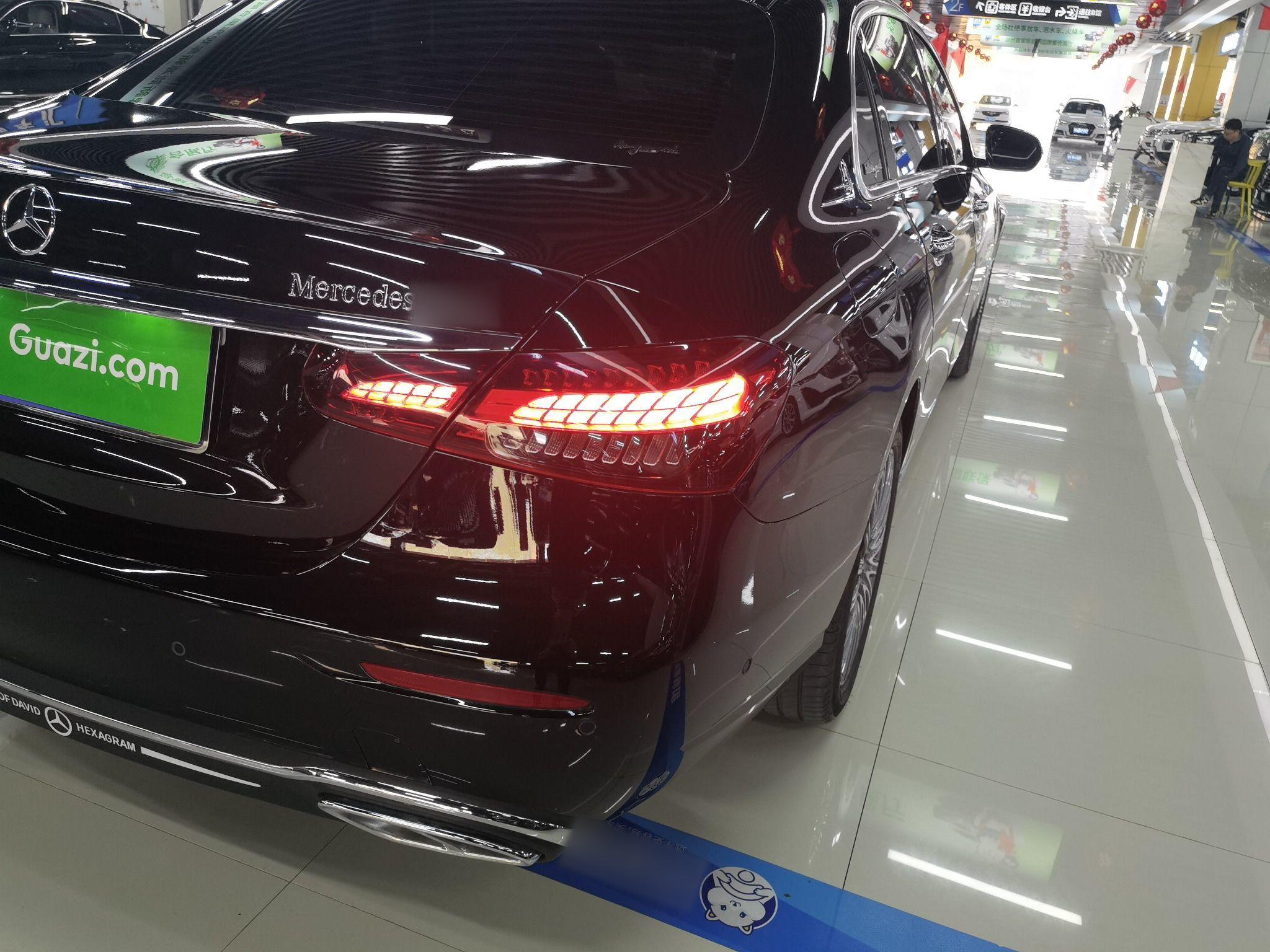 奔驰E级 2022款 改款 E 300 L 豪华型