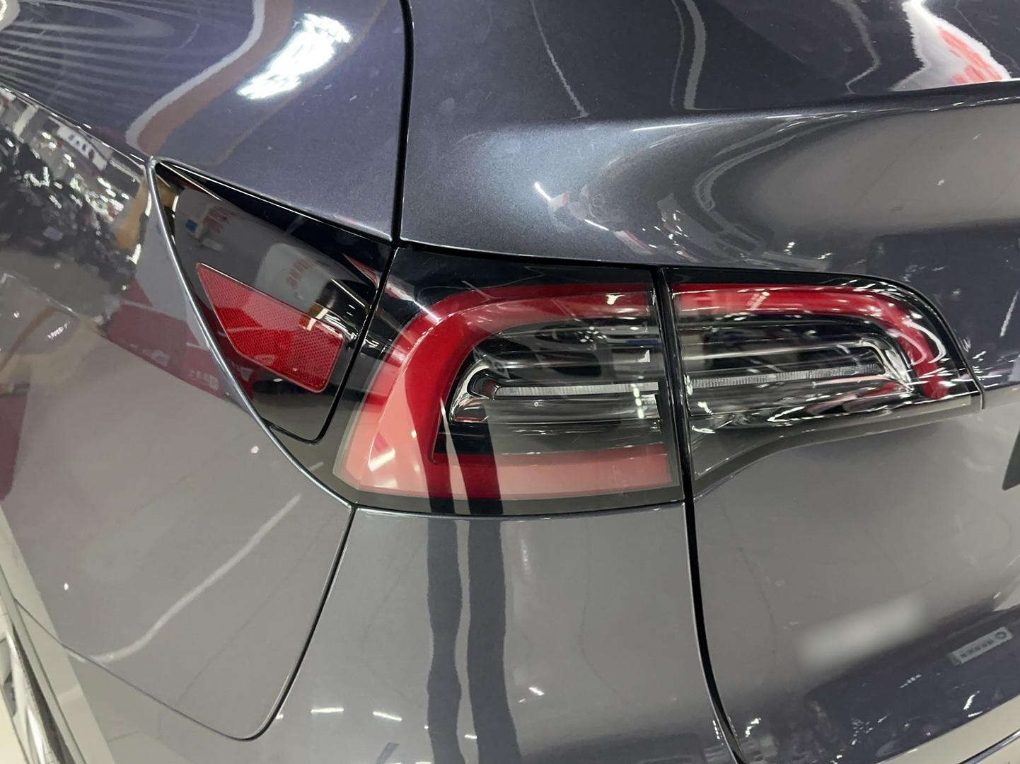 特斯拉 Model Y 2021款 长续航全轮驱动版 3D7