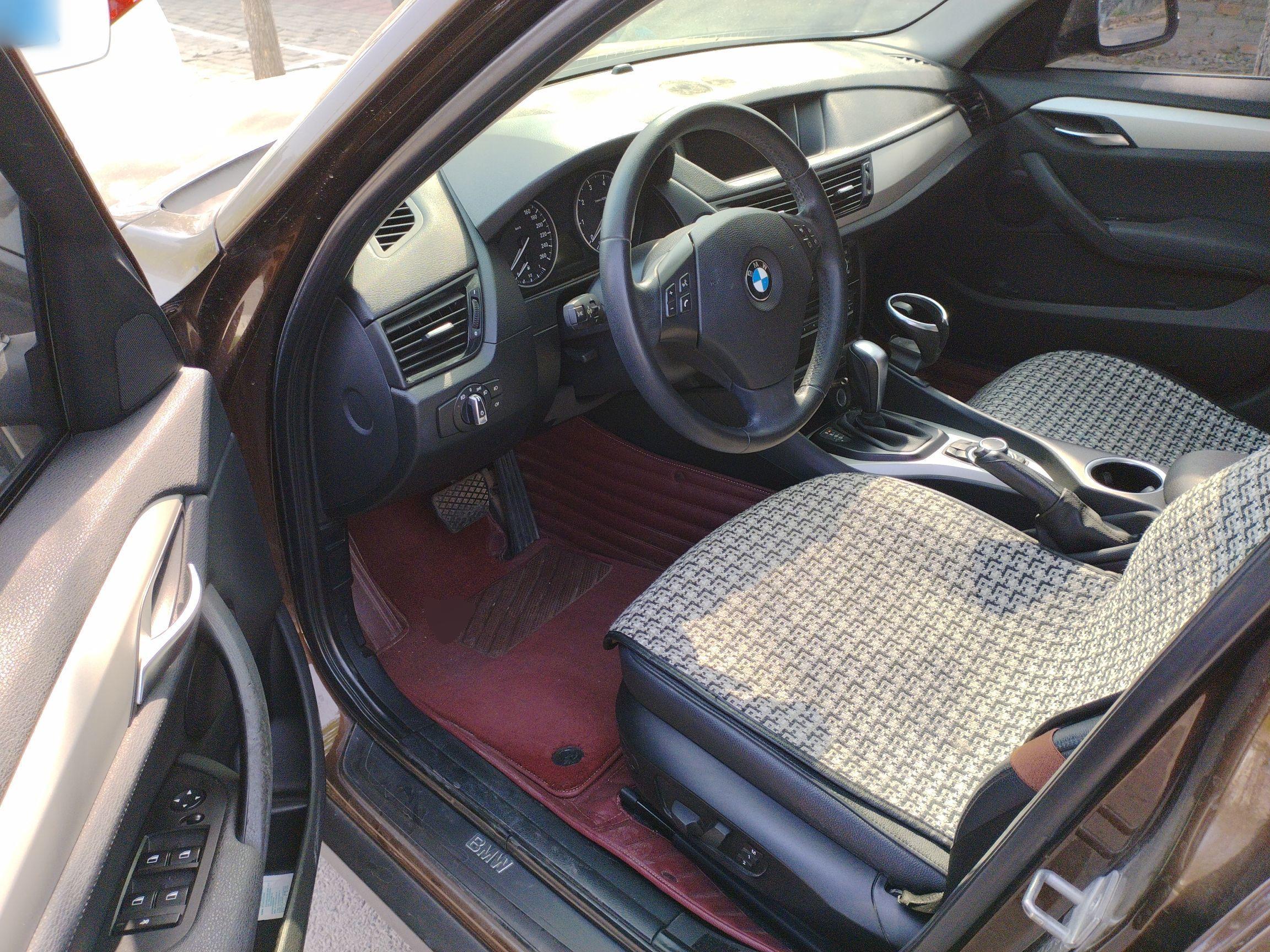 宝马X1 2012款 sDrive18i豪华型(进口)