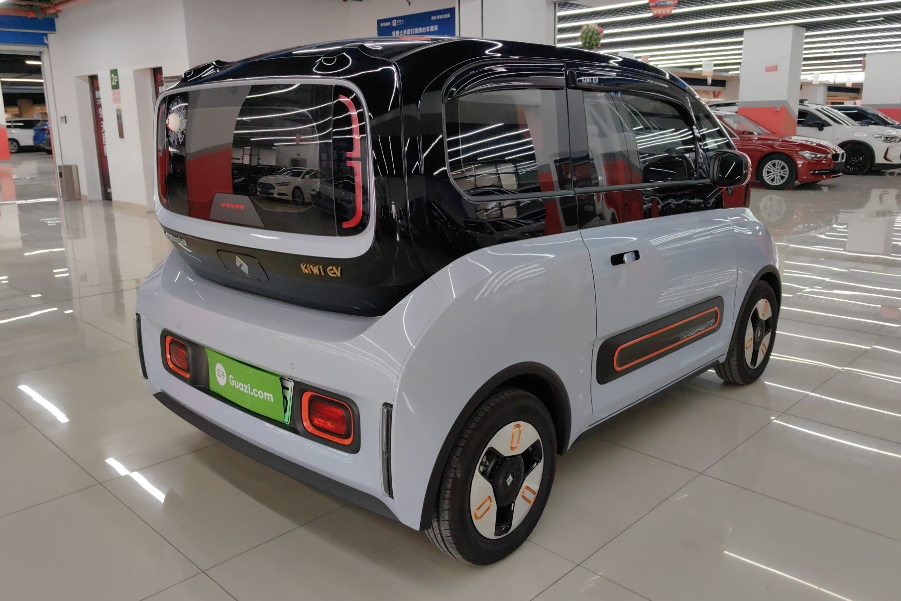 宝骏KiWi EV 2021款 艺术家 三元锂