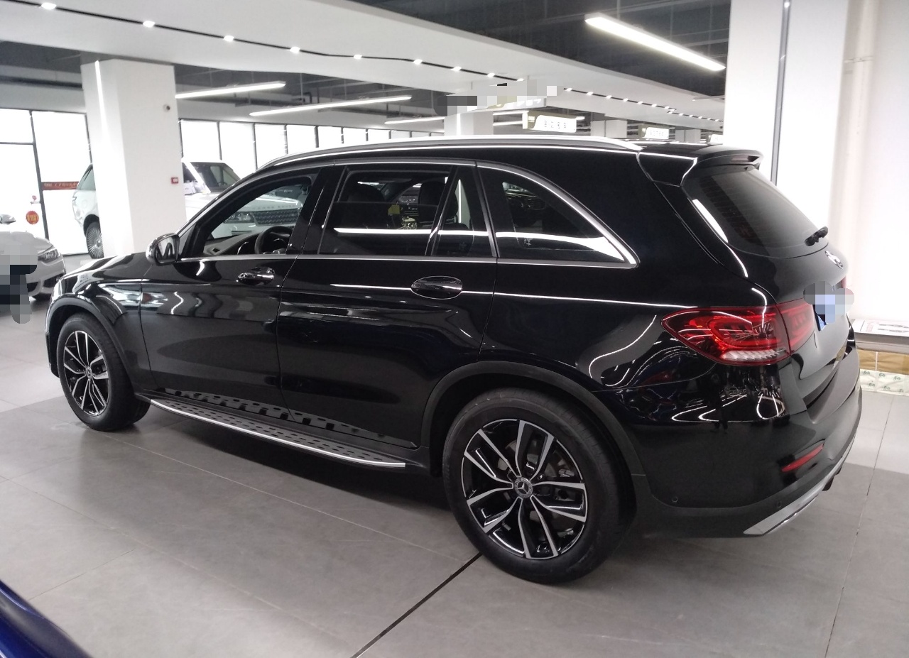 奔驰GLC级 2020款 改款 GLC 260 L 4MATIC 豪华型