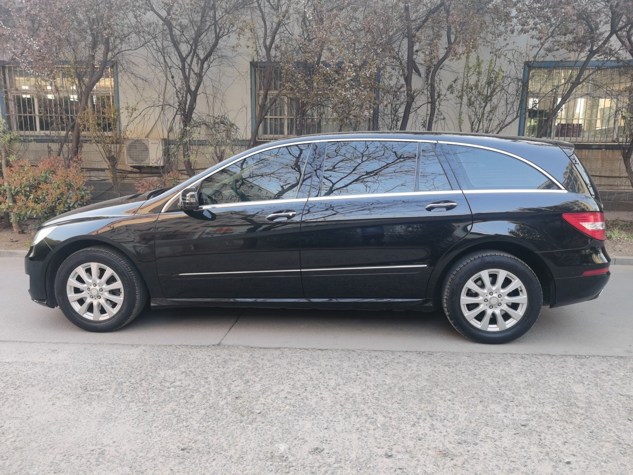 奔驰R级 2011款 R 350 L 4MATIC(进口)