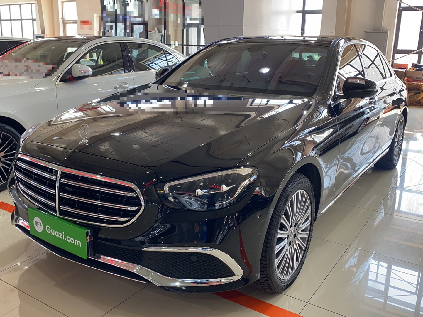 奔驰E级 2023款 E 300 L 时尚型