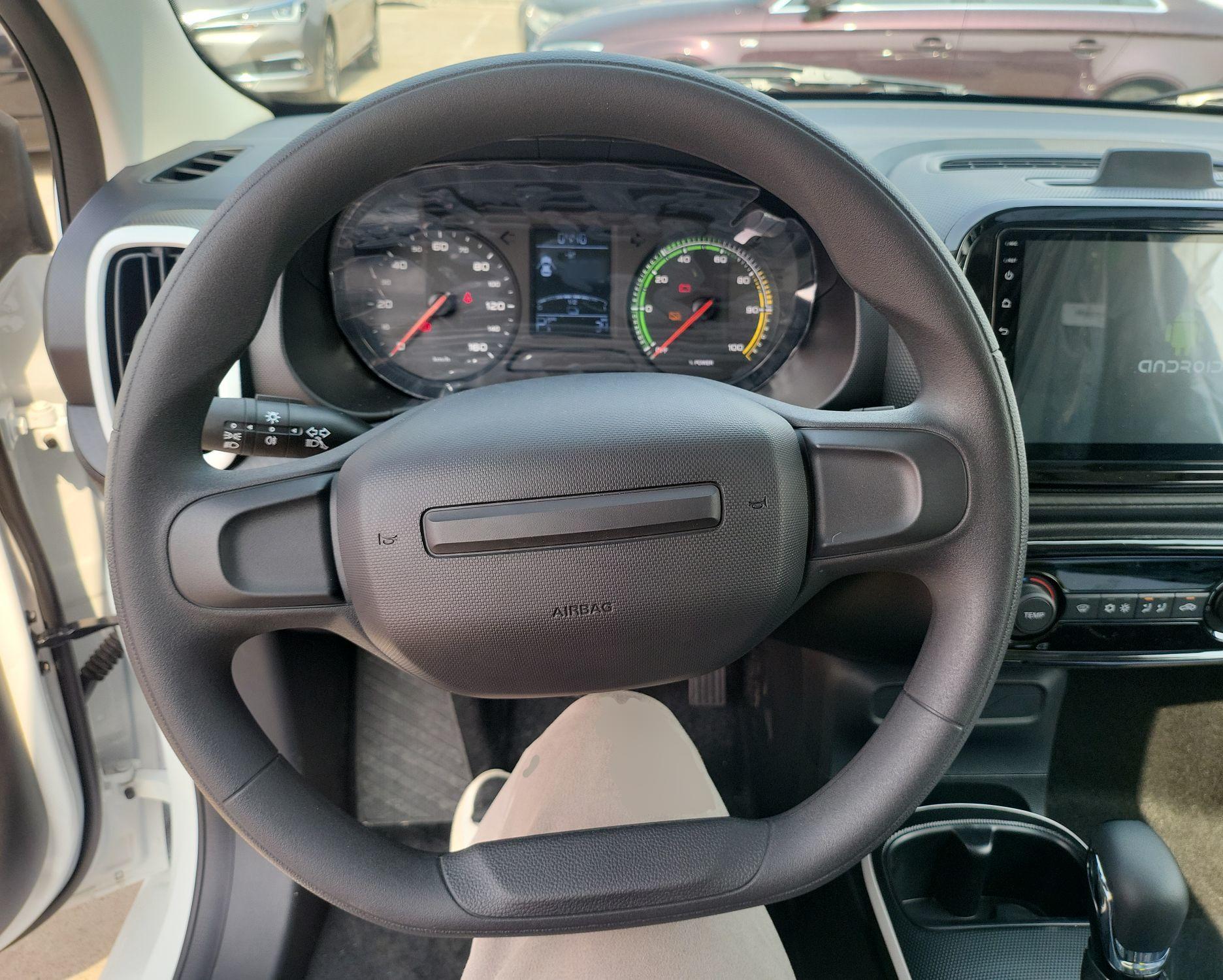 荣威 科莱威CLEVER 2022款 311km元气啵啵版