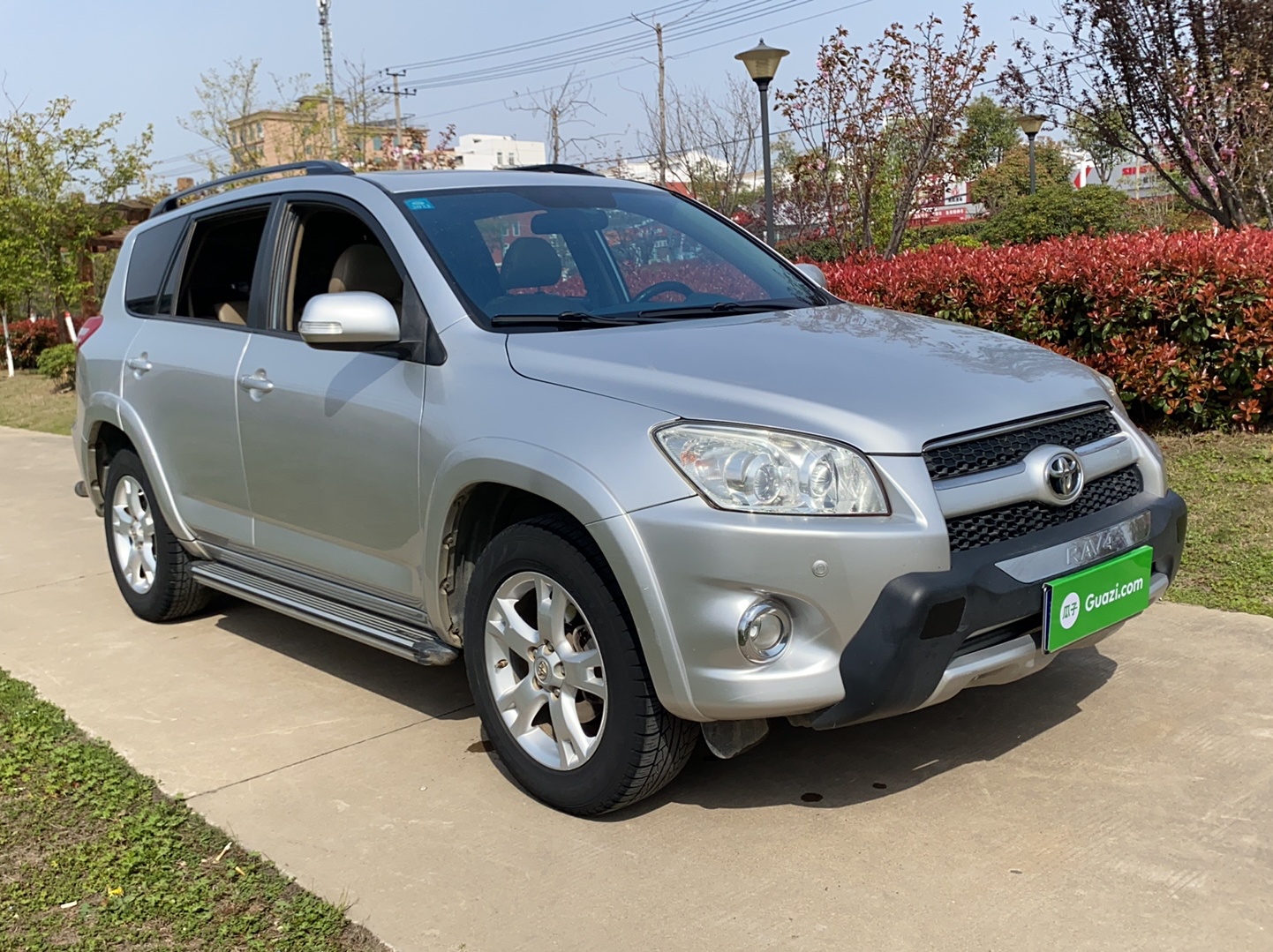 丰田 RAV4 2011款 2.0L 自动豪华版