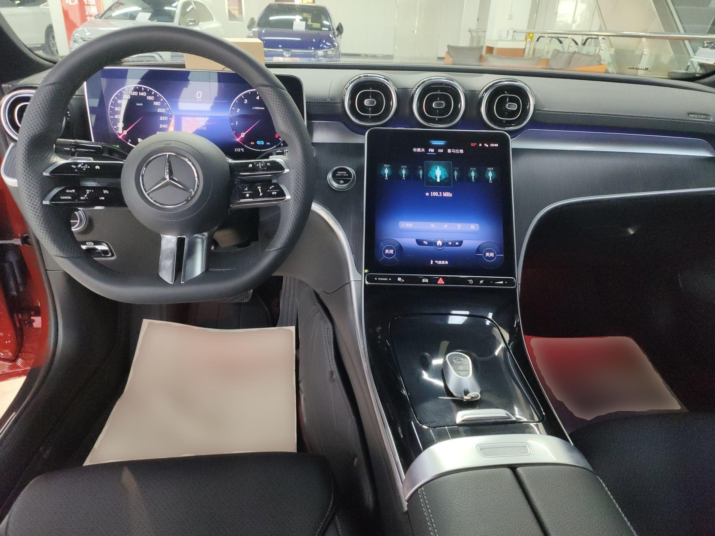 奔驰C级 2022款 C 200 L 运动版