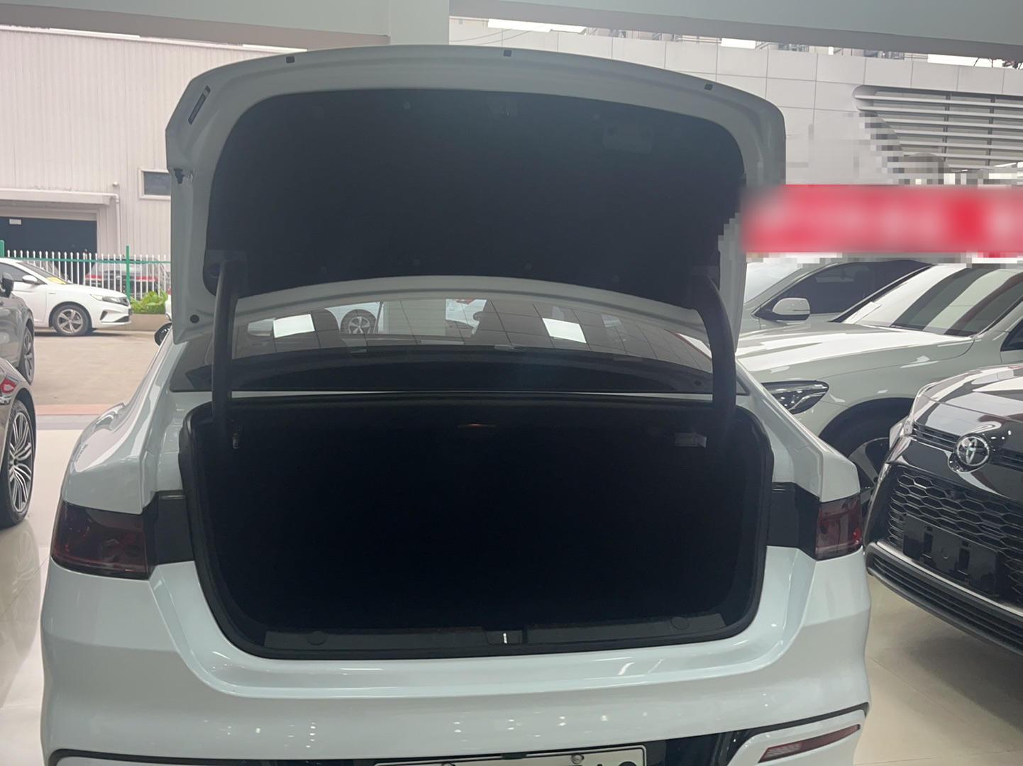 比亚迪 秦PLUS 2021款 EV 400KM 豪华型