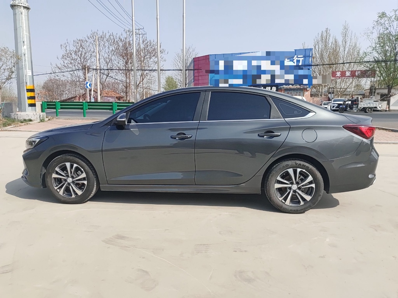 长安 逸动 2022款 PLUS 1.6L GDI 手动豪华型